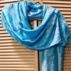 BEAUTIFUL HANDCRAFTED SCARF/PASHMINA FROM NEPAL